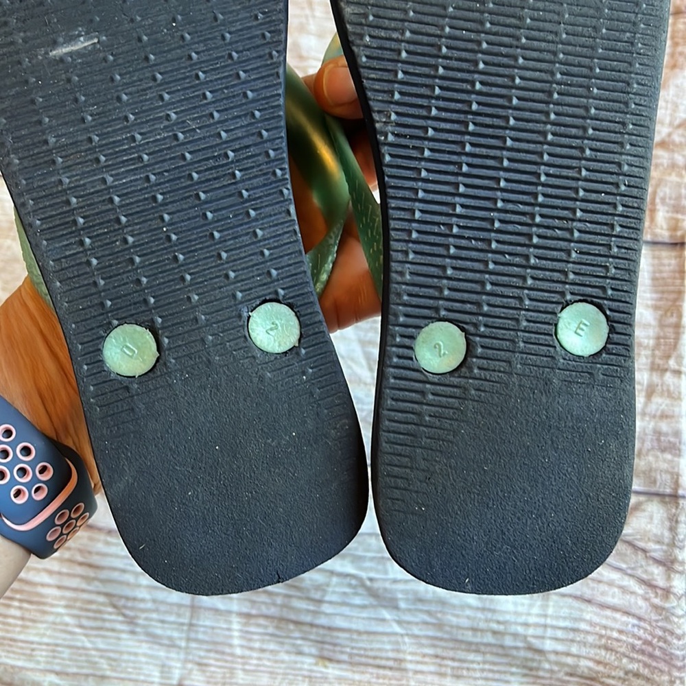 Havaianas | girl sandal flip flop summer shoe size 3 / 4 - Picture 8 of 9